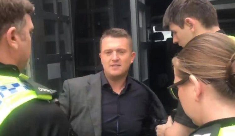 Tommy Robinson arrested